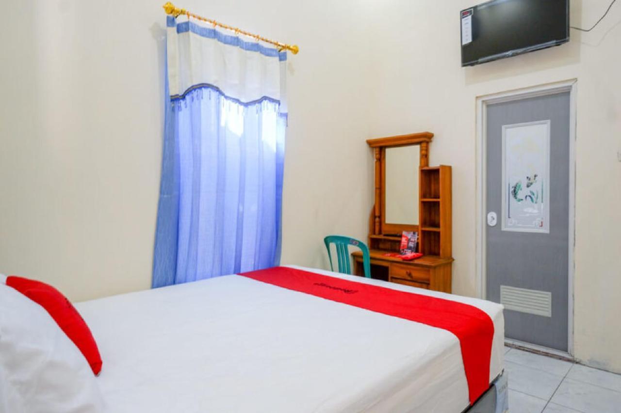 RedDoorz @ Jalan Raya Kaliwungu Selatan Kendal Hotel Bagian luar foto